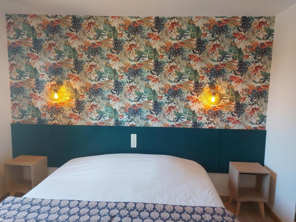 Hotel Le Clos Des Hortensias 2*