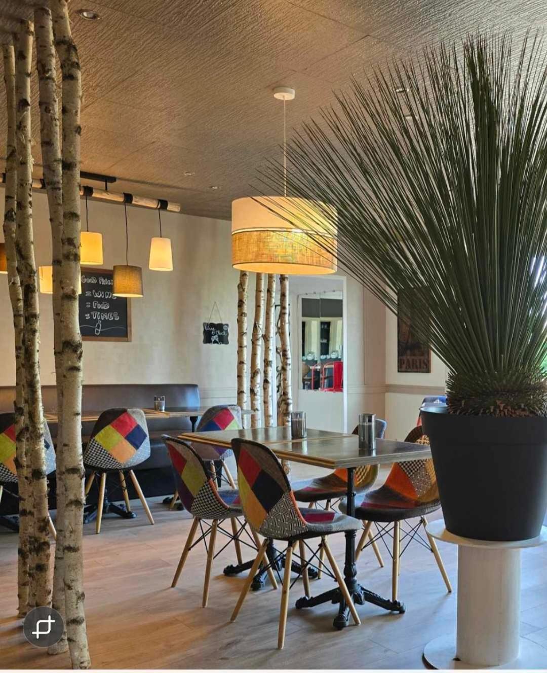 Hotel Logis Vannes Nord Le Clos Des Hortensias 2*